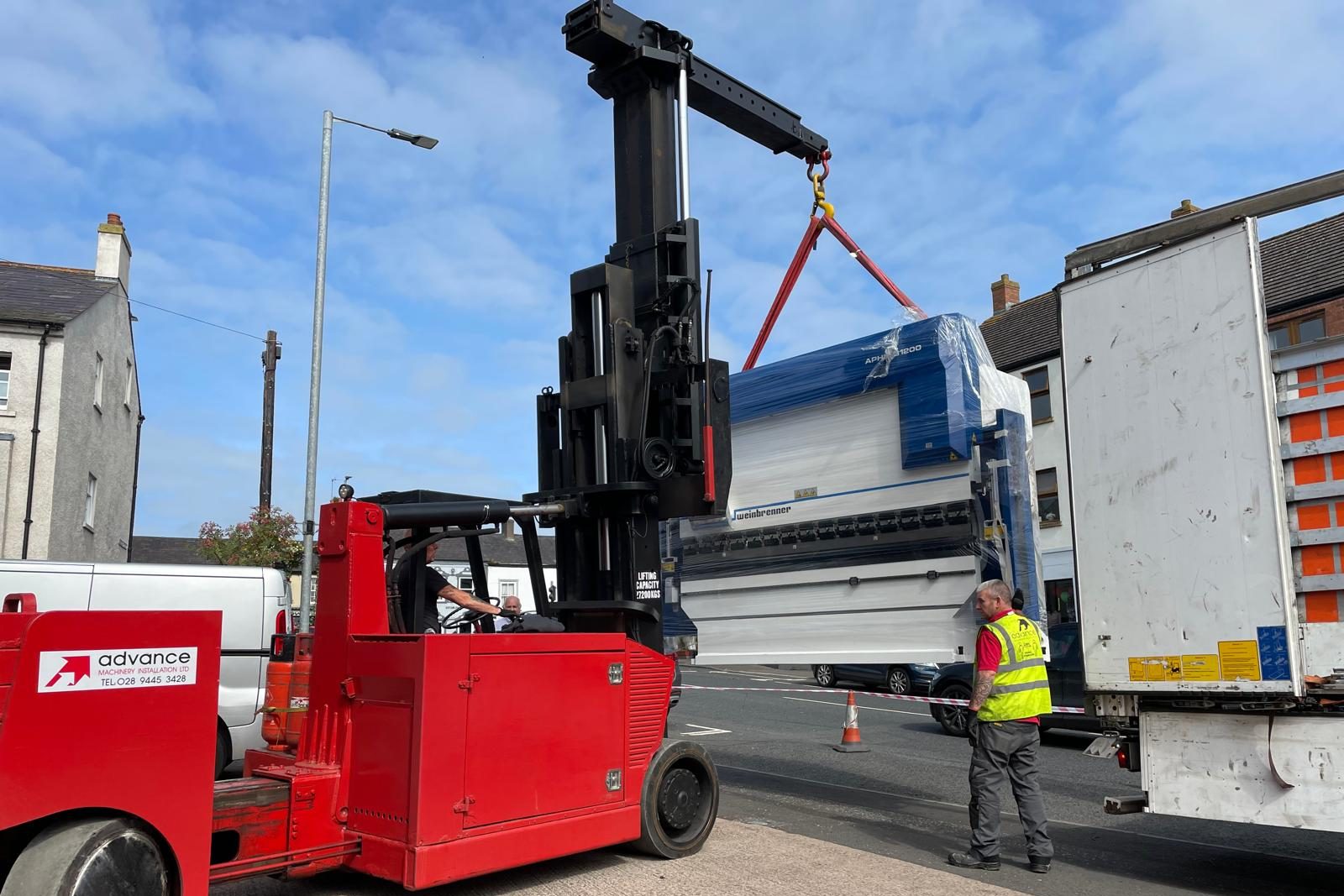 CNC-Pressbrake-arrives